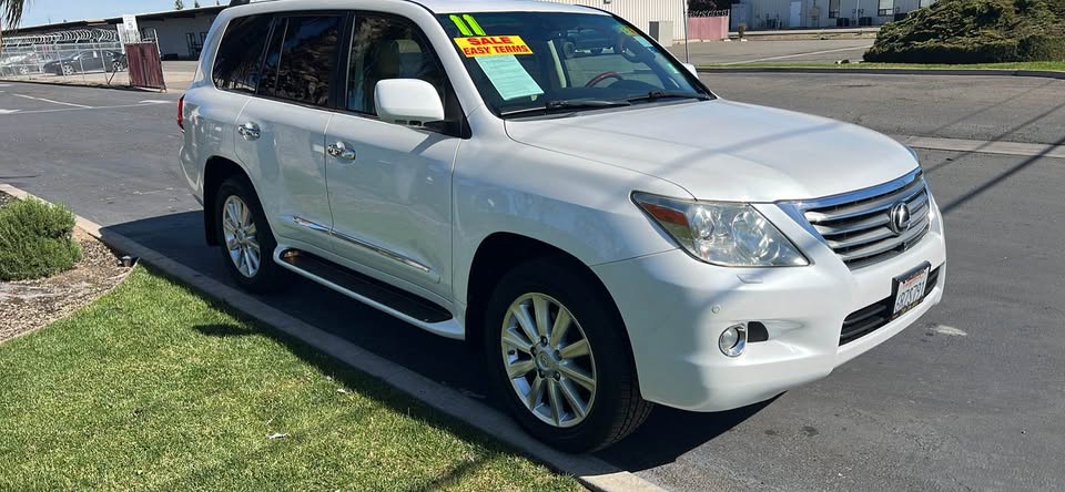 2011 Lexus LX · LX 570 Sport Utility 4D in Merced, CA (photo 11) — photo 11
