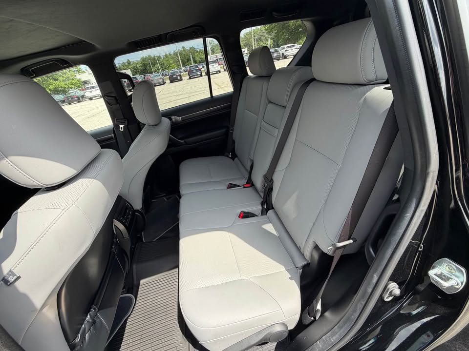 2023 Lexus GX · GX 460 Luxury Sport Utility 4D in Akron, OH (photo 10) — photo 10