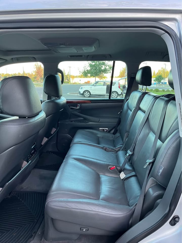 2008 Lexus LX · LX 570 Sport Utility 4D in Tacoma, WA (photo 11) — photo 11