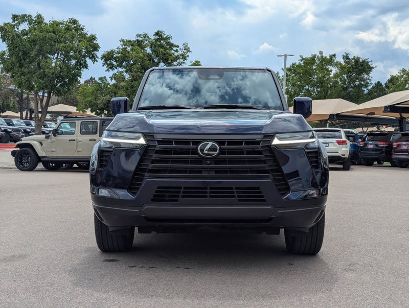 2024 Lexus GX (photo 2) — photo 2