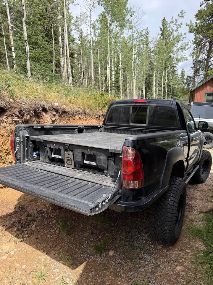2012 Toyota Tacoma Regular Cab · Pickup 2D 6 ft (photo 6) — photo 6