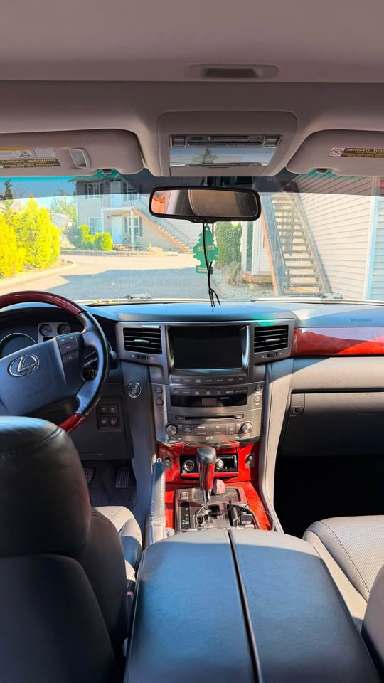 2008 Lexus LX · LX 570 Sport Utility 4D in Tukwila, WA (photo 9) — photo 9
