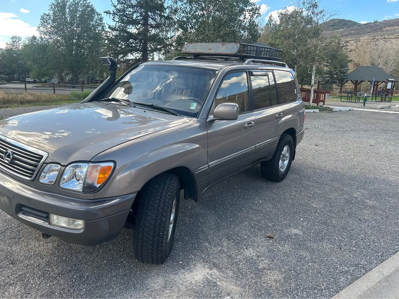 2000 Lexus LX · LX 470 Sport Utility 4D in Park City, UT (photo 3) — photo 3