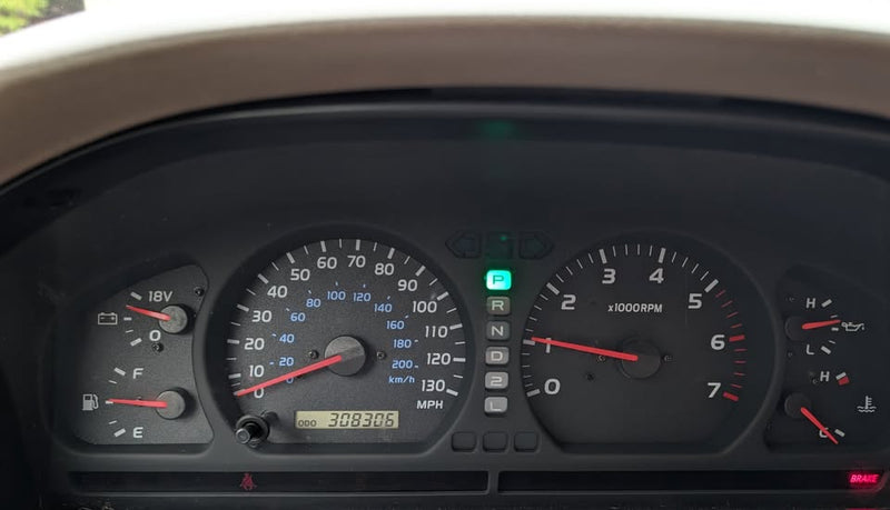2000 Toyota Land Cruiser in Renton, WA (photo 5) — photo 5
