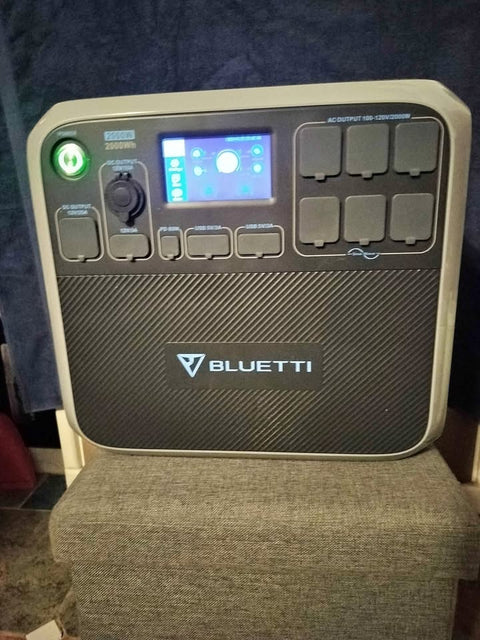 Bluetti AC200P Power Station