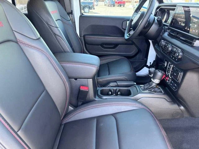 2025 Jeep Gladiator Rubicon in Glendale, AZ (photo 10) — photo 10