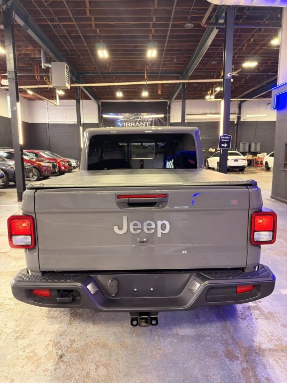 2022 Jeep Gladiator in Hasbrouck Heights, NJ (photo 5)