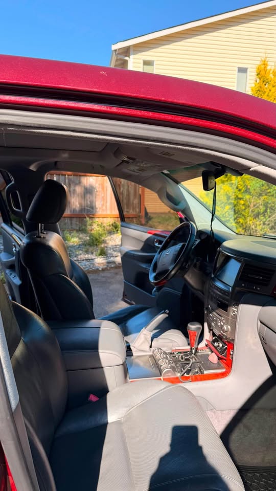 2008 Lexus LX · LX 570 Sport Utility 4D in Tukwila, WA (photo 11) — photo 11