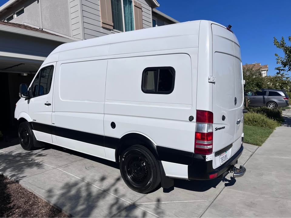 2011 Mercedes-Benz Sprinter · High Roof w/144" WB Van 3D in Roseville, CA (photo 10)
