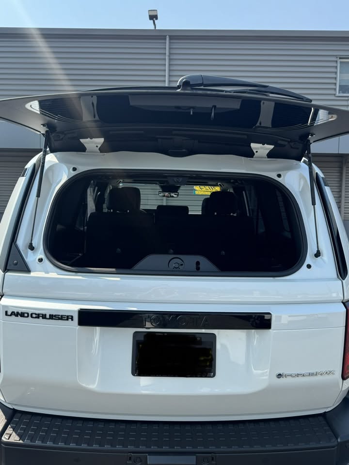 2024 Toyota Land Cruiser Base Hybrid-Please ask for Kira in Everett, WA (photo 5) — photo 5