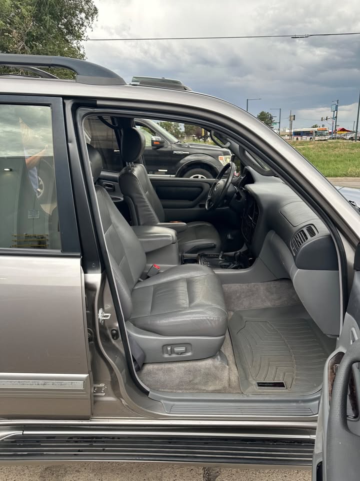 2002 Toyota Landcruiser in Denver, CO (photo 4) — photo 4