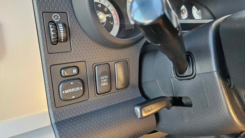 2008 Toyota FJ Cruiser · Sport Utility 2D (photo 12) — photo 12
