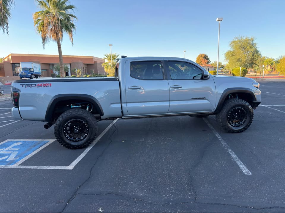2020 Toyota Tacoma Double Cab · Trd Off-road in Phoenix, AZ (photo 6) — photo 6