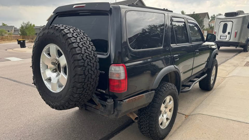 1999 Toyota 4Runner SR5 Sport Utility 4D in Castle Rock, CO (photo 4) — photo 4