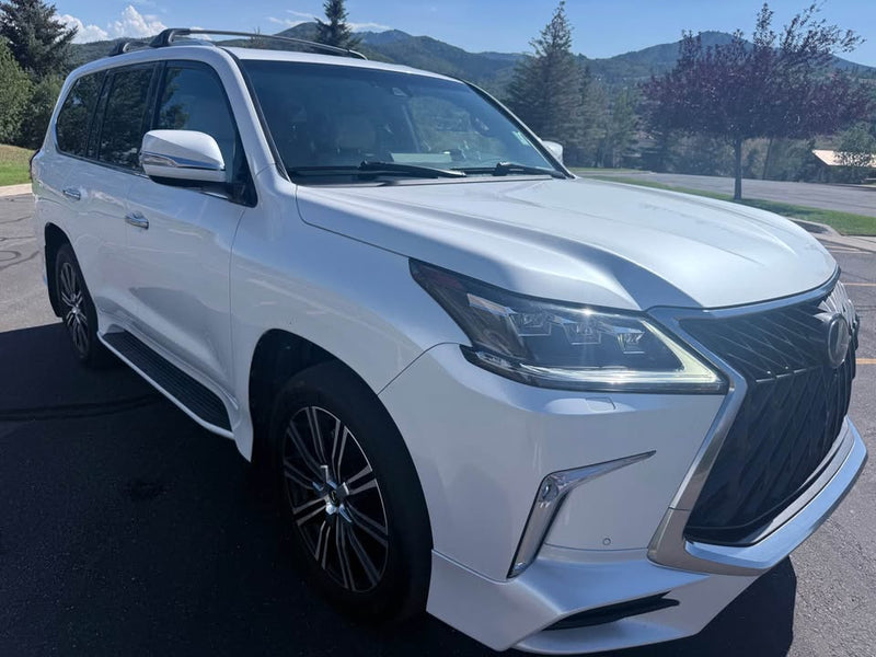 2020 Lexus LX · LX 570 Sport Utility 4D (photo 6) — photo 6