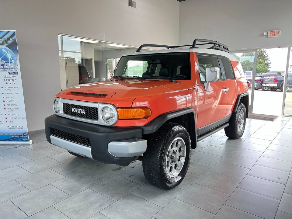 2013 Toyota FJ Cruiser 4WD in Hillsdale, MI (photo 1)