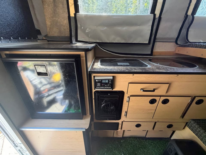 Four wheel camper (FWC) Fleet 2017 in Freeland, WA (photo 4) — photo 4