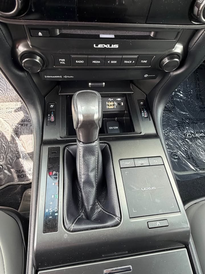 2023 Lexus GX · GX 460 Luxury Sport Utility 4D in Akron, OH (photo 9) — photo 9