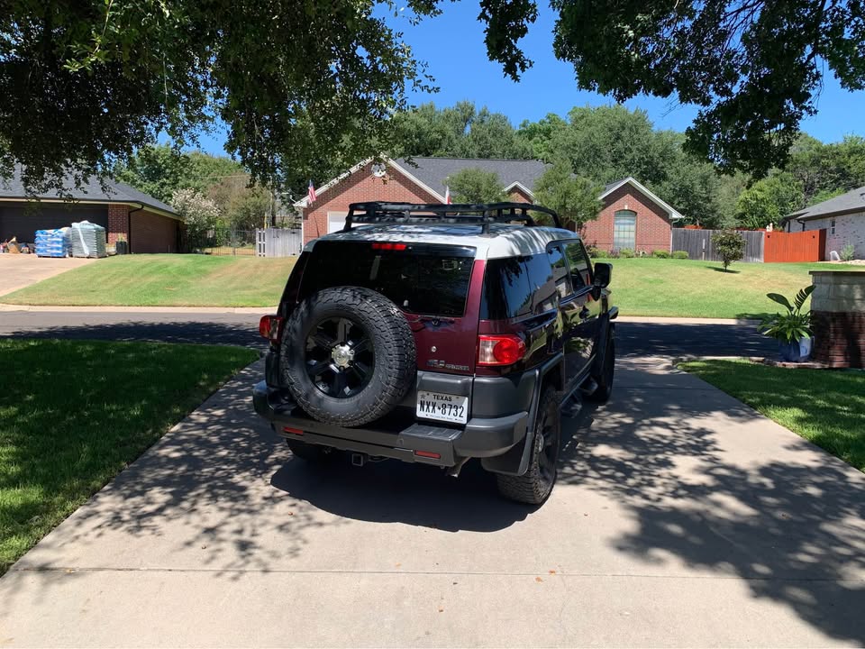 2007 Toyota FJ Cruiser · Sport Utility 2D in Belton, TX (photo 4) — photo 4