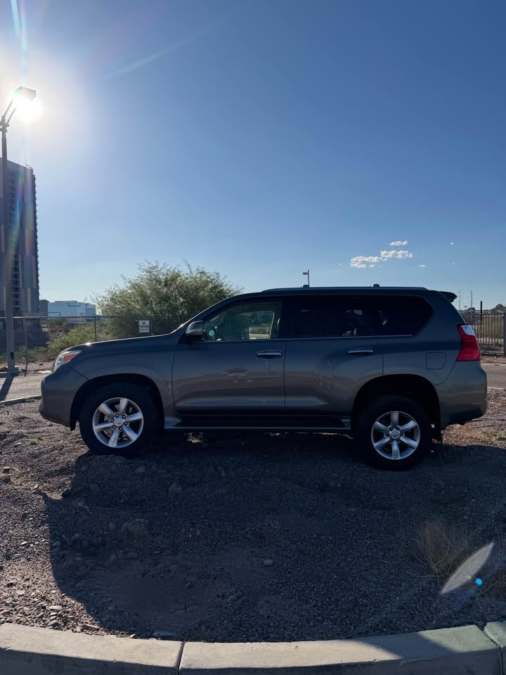 2010 Lexus GX · GX 460 Premium Sport Utility 4D in Tempe, AZ (photo 2) — photo 2