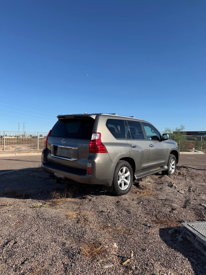 2010 Lexus GX · GX 460 Premium Sport Utility 4D in Tempe, AZ (photo 3) — photo 3