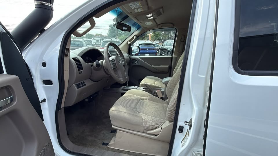 2012 Nissan Frontier in Denver, CO (photo 10) — photo 10