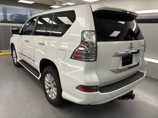 2017 Lexus GX 460 suv in Denver, CO (photo 3) — photo 3