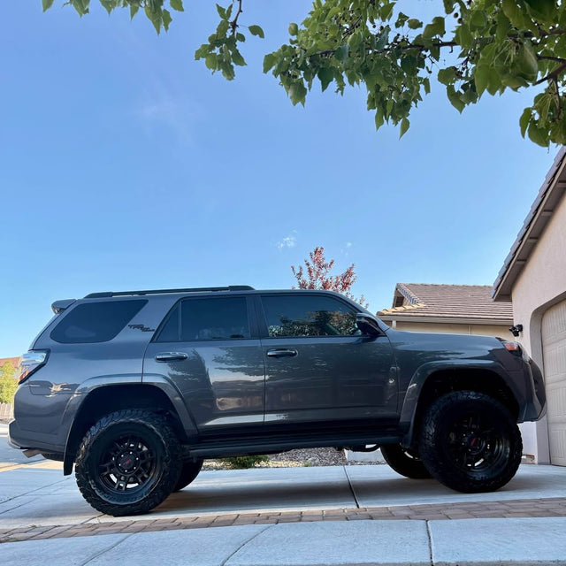 2019 Toyota 4Runner TRD Off-Road Premium — photo 2