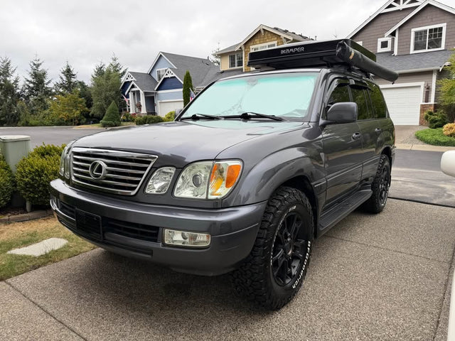 2006 Lexus LX LX 470 Sport Utility 4D — photo 2
