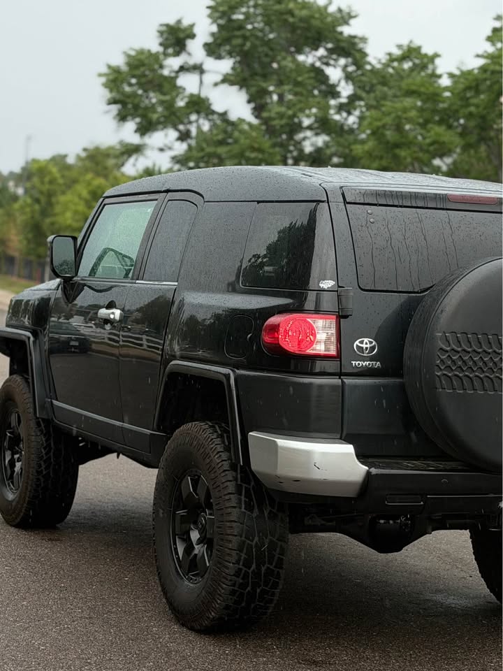 2007 Toyota FJ Cruiser · Sport Utility 2D in Thornton, CO (photo 4) — photo 4