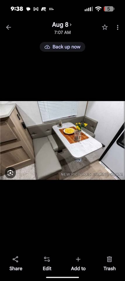 2021 Forest River Palomino SS 550 truck camper in Sacramento, CA (photo 3) — photo 3