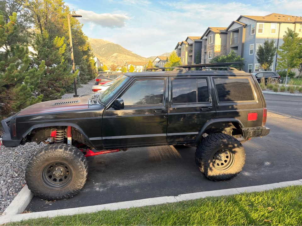 1999 Jeep Cherokee · Classic Sport Utility 4D in Lehi, UT (photo 6) — photo 6