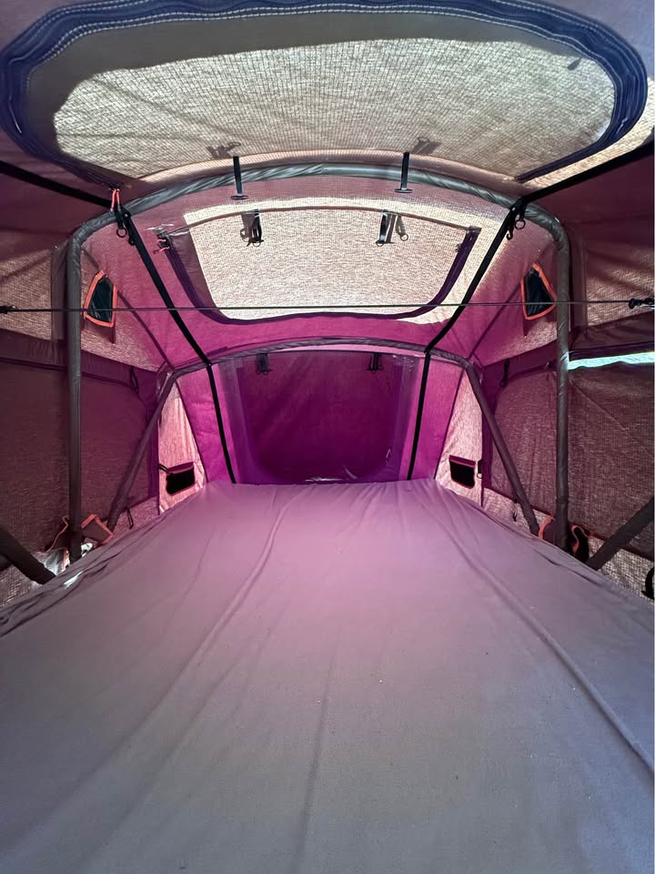 Roam Vagabond roof top tent in Menifee, CA (photo 7) — photo 7