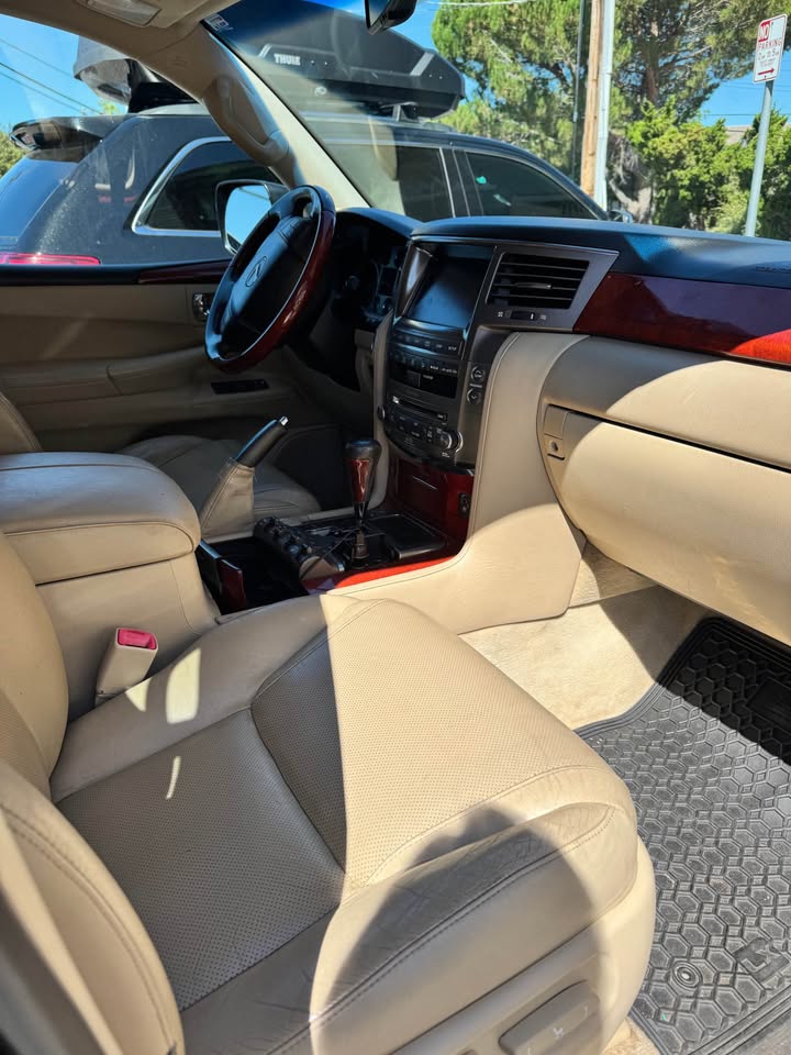 2010 Lexus LX · LX 570 Sport Utility 4D in Novato, CA (photo 9) — photo 9