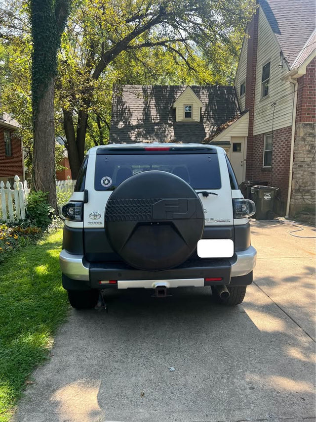 2013 Toyota FJ Cruiser — photo 3