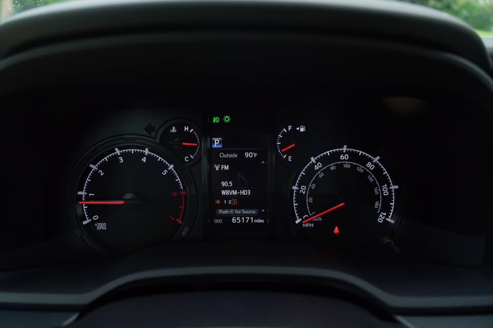 2020 Toyota 4Runner in St Petersburg, FL (photo 10) — photo 10