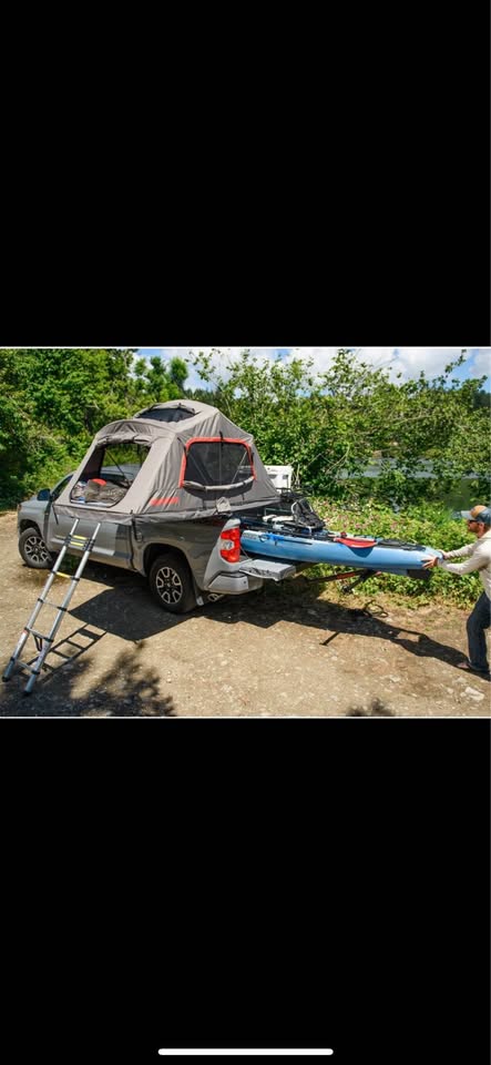 Yakima SkyRise HD Small 2-Person Rooftop Tent + Rack/Rail System – Like New in Mesa, AZ (photo 2) — photo 2