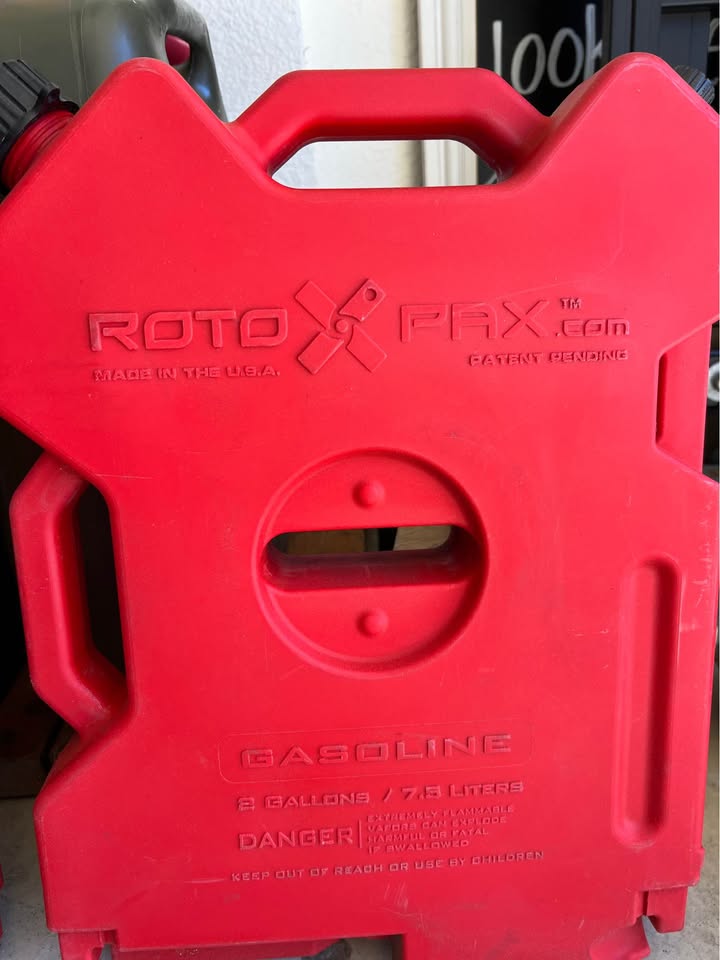 (Pre-CARB) RotopaX 2-Gallon Fuel Packs in American Canyon, CA (photo 3) — photo 3