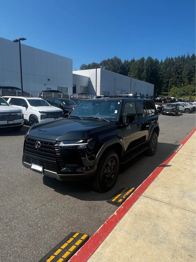 2026 Lexus GX · 550 Overtrail — photo 3