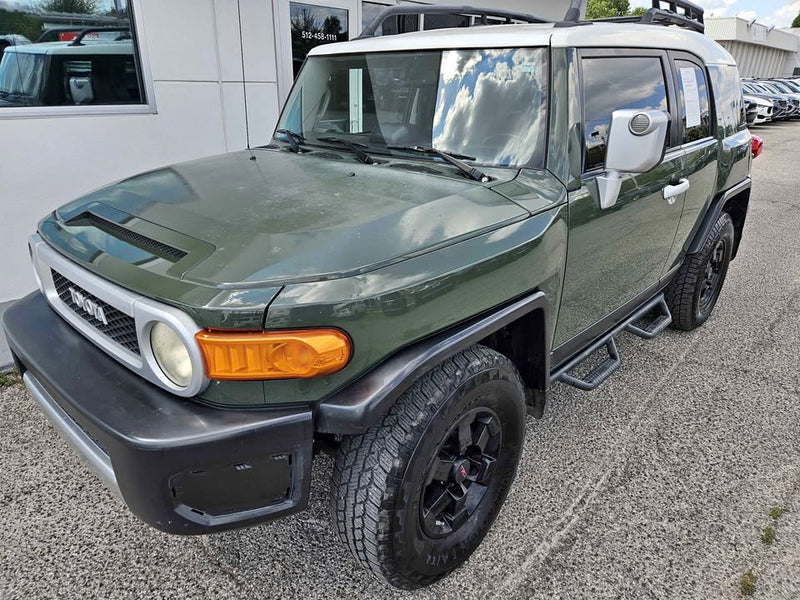 2012 Toyota FJ Cruiser · Sport Utility 2D (photo 1) — photo 1