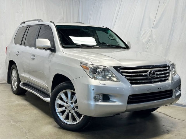 2008 Lexus LX 570 — photo 2
