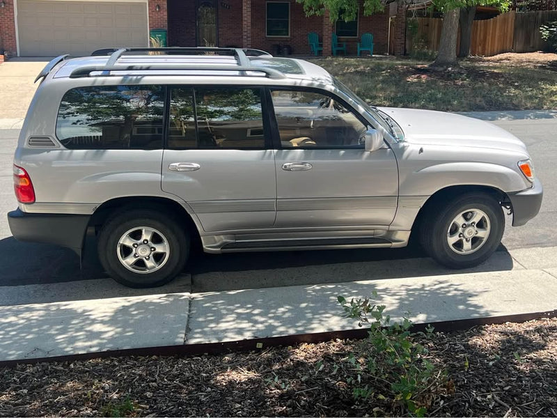 2002 Toyota Landcruiser · Sport Utility 4D (photo 7) — photo 7