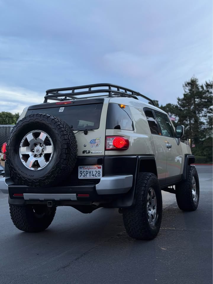 2008 Toyota FJ Cruiser – Excellent Mechanical Condition – in San Francisco, CA (photo 4) — photo 4