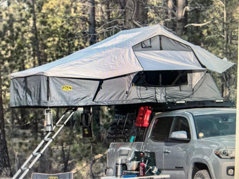 Smittybilt GEN2 Overlander Tent XL w/canopy in Pleasant Grove, UT (photo 4) — photo 4