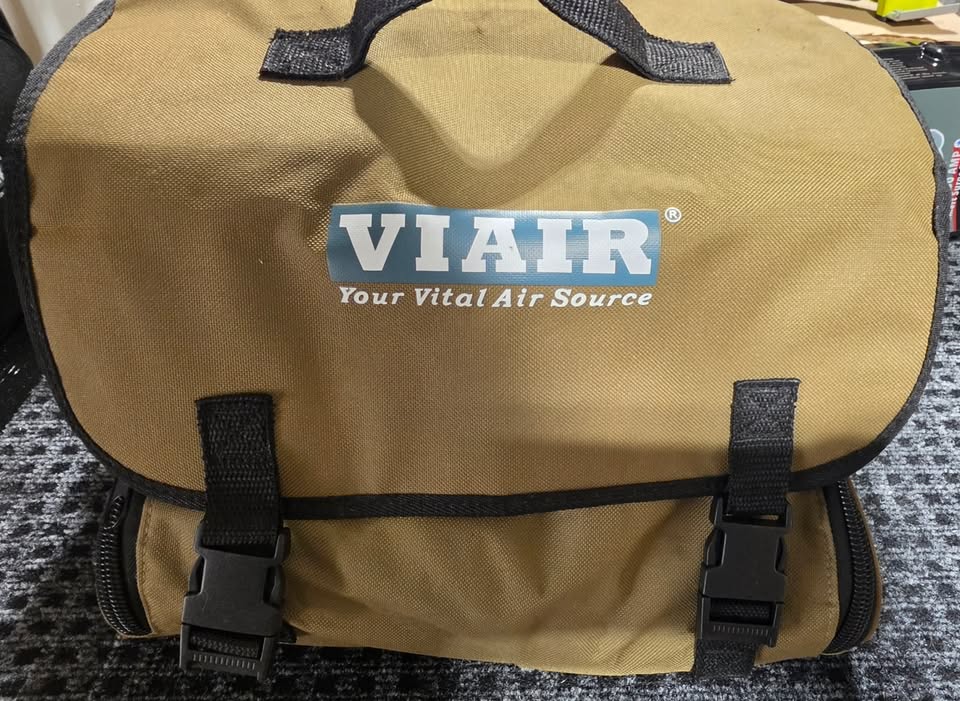 Viair 450p-rv Automatic Portable Air Compressor 150 Psi 12v 1.80 Cfm Complete in Citrus Heights, California (photo 7) — photo 7