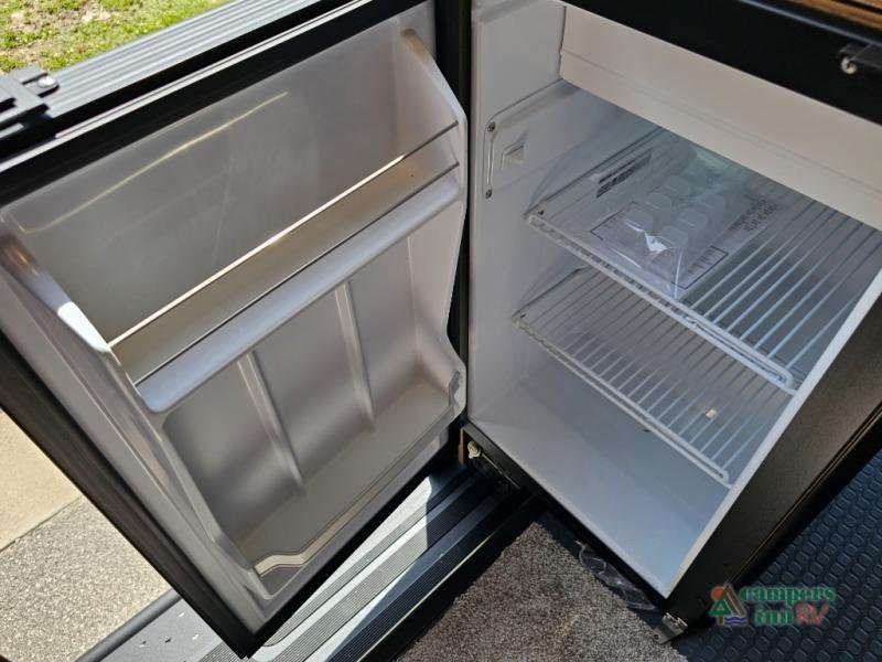 2025 WINNEBAGO REVEL 44E EX-L in Smithfield, NC (photo 11) — photo 11