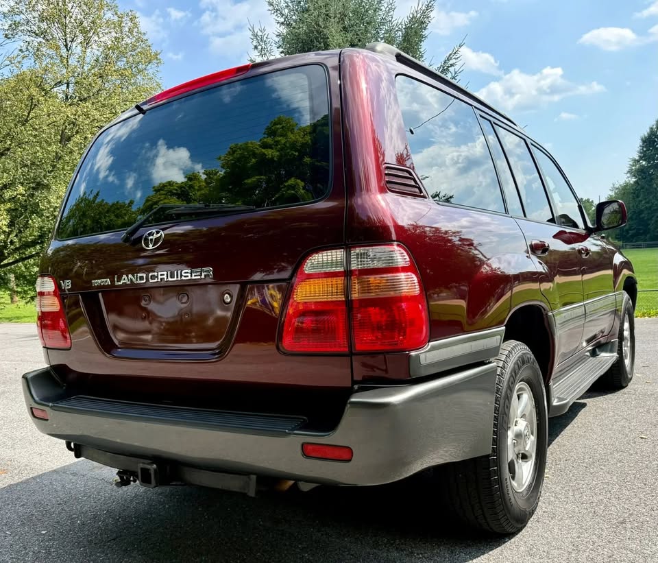 2001 Toyota Land Cruiser in Middletown, PA (photo 6) — photo 6
