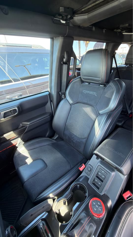 2023 Ford Bronco · Raptor Sport Utility 4D in Stockton, CA (photo 12)