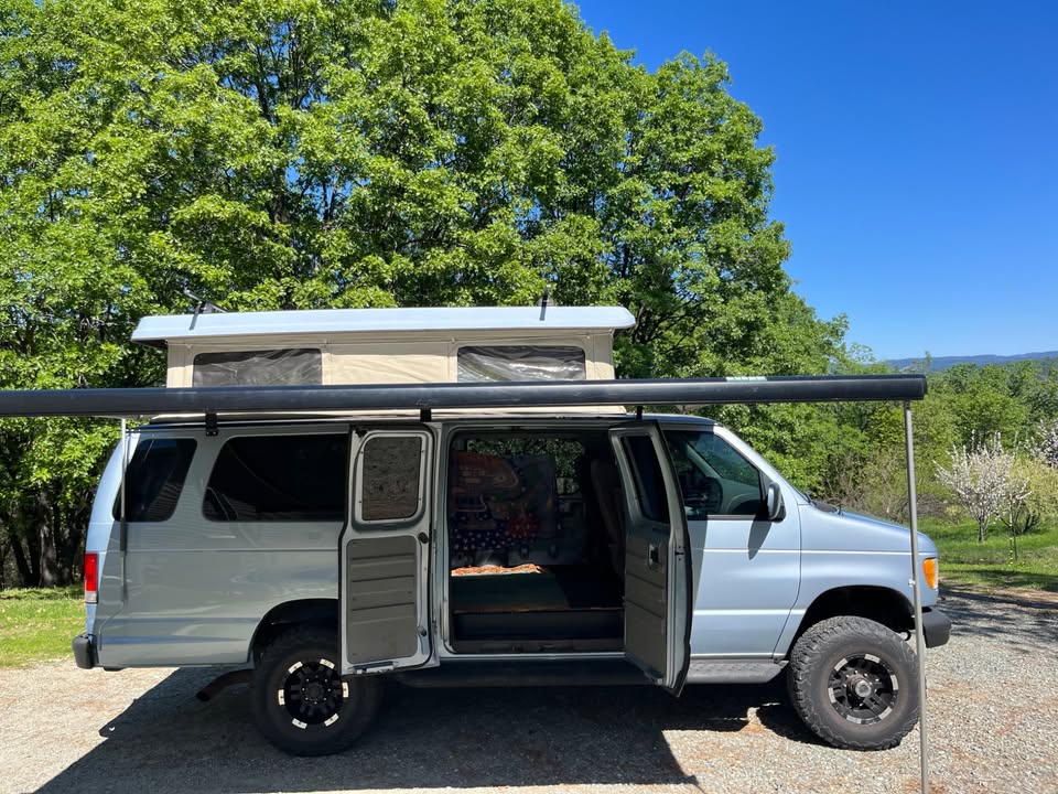 2000 Ford E350 7.3 L Super Duty Diesel EX-L in Nevada City, CA (photo 6) — photo 6