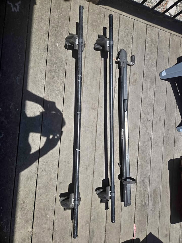 Yakima Roof Rack and bike mount in San Diego, CA (photo 1)